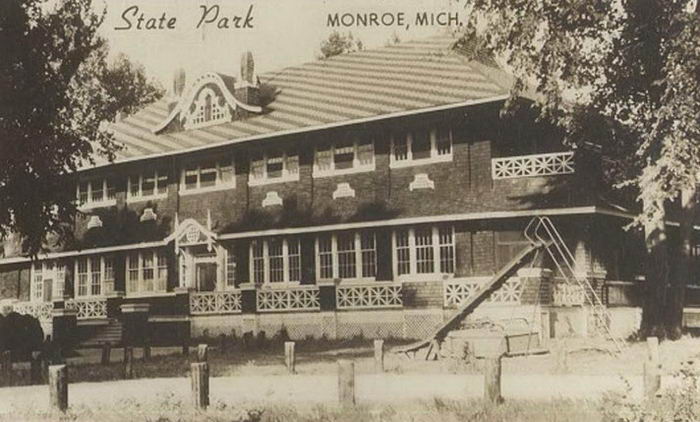 Monroe State Park Dance Pavillion - OLD POST CARD PHOTO